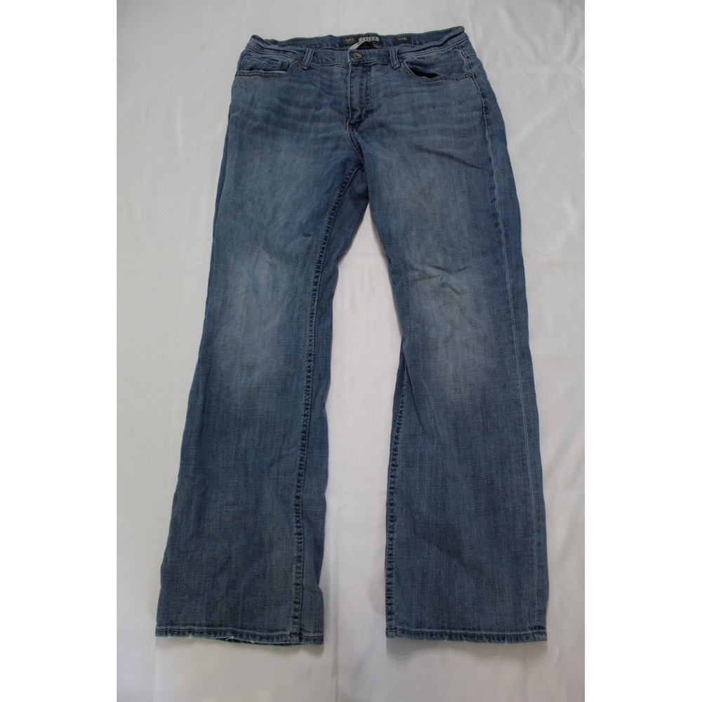 BKE Tyler Bootleg Jeans Mens 34R Blue Light Wash Denim Stretch Pants